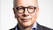 Telebasel fürs betagte Publikum, Baseljetzt für die jungen User: André Moesch erklärt, warum es auf dem Medienplatz Basel noch Platz hat für ein weiteres Onlinemedium. (Bild © Telebasel)