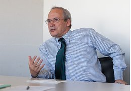 Ex-NZZ-Journalist Gerhard Schwarz