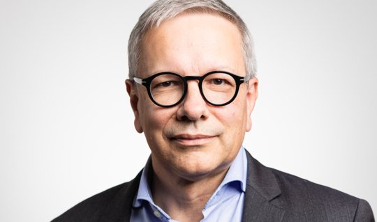 «Oft schauten wir neidisch auf ‚die Berner‘. Mit der Übernahme des Senders durch Grossverlage, zunächst Tamedia, später CH Media, begann es dann zu bröckeln», erinnert sich André Moesch.