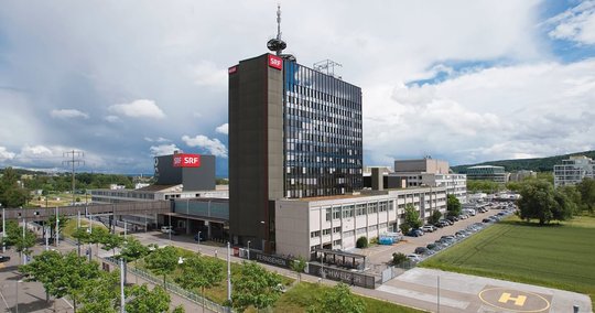 «Die SRG muss spüren, dass sie nicht mehr alles machen kann, was sie will. Es darf nicht sein, dass sich das Management über Interessen des Landes hinwegsetzt.»