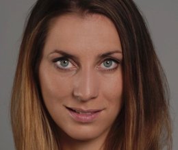 Nadine-Wozny-blue-News-Redaktionsleiterin-Klein-Report