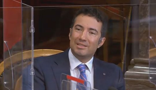 Andrea Caroni (FDP) will mit seiner Motion erreichen, dass Staatsunternehmen im Wettbewerb weniger privilegiert sind... (Bild: © parlament.ch)