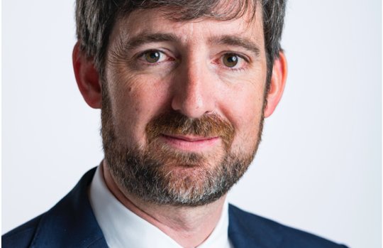 «Hinter der Technologieneutralität steht die Haltung, dass alle Medien unterstützt werden sollen. Das widerstrebt mir», sagt der Mitte-Nationalrat. (Bild zVg)