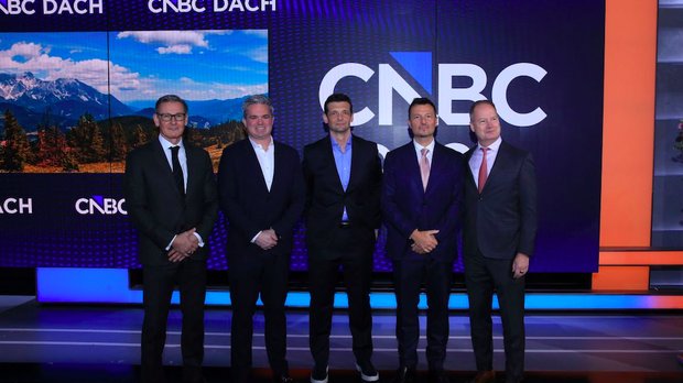 Die Investoren stehen bereit: Ab Anfang 2027 sollen Finanznews über TV, Print und App ausgespielt werden... (Bild: zVg)