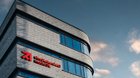 Der Sender könnte auf populistische Berlusconi-Linie getrimmt werden, kritisiert der Deutsche Jounalisten-Verband die Übernahme... (Bild: zVg / © ProSiebenSat.1)