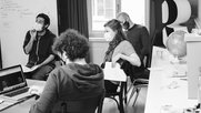 Christof Moser (l.) über die einzelnen Positionen zu den Staatsgeldern: «Einen Überblick über persönliche Haltungen in der Redaktion habe ich nicht»... (Bild: zVg)