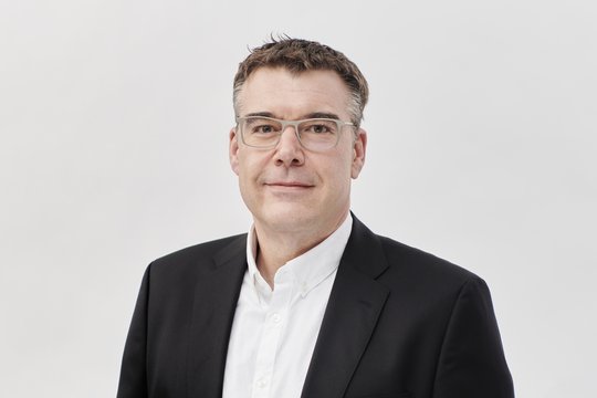 Marc Sele, Director of Data and Tools bei der WEMF, zeigt sich zufrieden mit der Entwicklung des Tools Agency.OS...         (Bild: zVg)