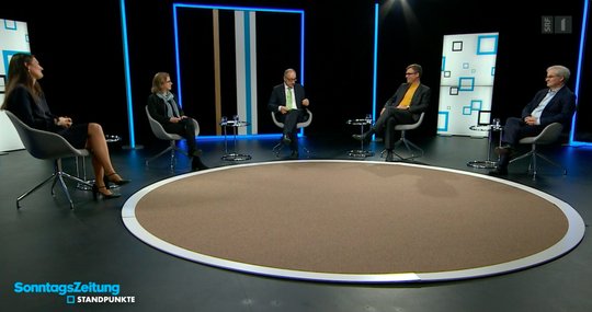 Auch Ombudsmann Oliver Sidler fand die Gästeauswähl «wirtschaftslastig». Weil die Sendung nicht konzessioniert ist, kommt es auf das Vielfaltsgebot aber nicht an. 