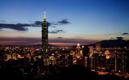 Die dunklen Wolken über Taiwan sind das eine, die chinesischen Militärflugzeuge das andere...     (Bild: Taiwan Tourism)