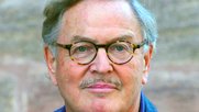 Peter Knechtli kann’s nicht lassen: «Wer aber Journalismus als Lebenshaltung versteht, schreibt weiter.» (Bild zVg)