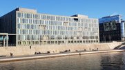 Die NZZ mit Büro im Haus der BPK in Berlin