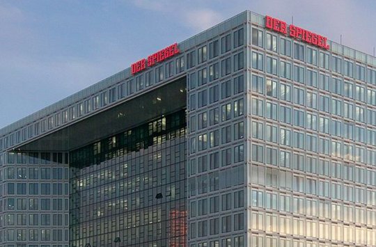Ist die mit viel Selbstkritik reformierte Qualitätskontrolle beim Hamburger Magazin etwa noch immer nicht wasserdicht? (Bild Wikipedia)