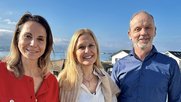 Stadtpräsidentin Barbara Dillier (Mitte) sucht bereits wieder neue Leitung für die Fachstelle Kommunikation, die Regula Späni (l.) und Stefan Bürer hätten leiten sollen...    (Bild: Rapperswil-Jona/zVg)