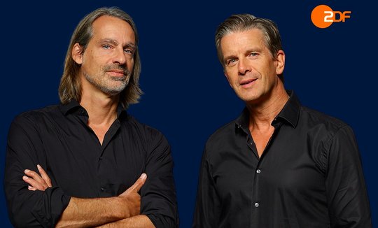 Richard David Precht und Markus Lanz schwärmen für Demokratur in Indien und für die Autokratie in China...     (Bild © ZDF)