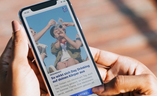 500'000 App-Applikationen stehen 20-Minuten zur Verfügung. Deren Daten werden dazu verwendet, automatisierte und personalisierte Newsletter zu versenden...  (Bild: 20 Minuten/zVg.)