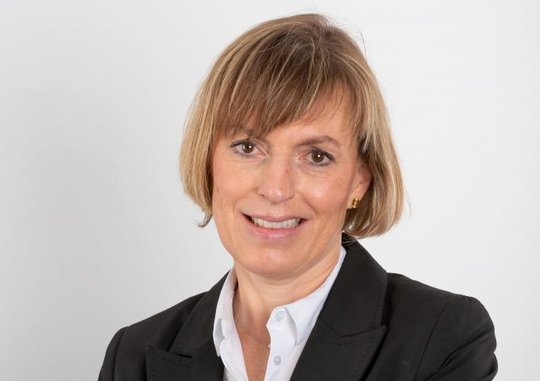 Walser übernahm vor einem Jahr interimistisch die Leitung des Corporate-Communications-Bereichs...