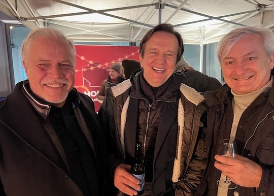 Oliver Kindhauser von brain2 mit dem APG-CEO Markus Ehrle und Werbefilmer Max Emmenegger... (v.l., Bild: Klein Report)