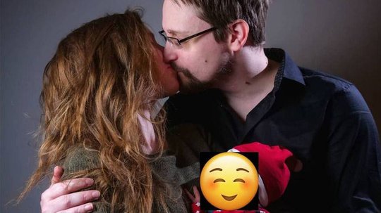Eine glückliche Familie in Moskau. Noch ist es aber nicht das Happy End...       (Bild: Instagram)