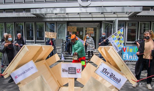 «Über der Aktion schwebt die Gefahr sich ins eigene Fleisch zu schneiden», sagte BZ-Redaktorin Sheila Matti, die ihre Kollegen in der Personalkommission vertritt. (Bild zVg)