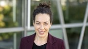 Gianna Luzio folgt auf Bernard Maissen, der im Frühling 2026 pensioniert wird...       (Bild: Bakom/zVg)