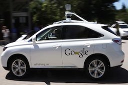 Google-Auto: Bus gesehen, trotzdem knallt's