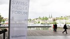 Aussenminister Ignazio Cassis wird am Medienkongress zur Geopolitik interviewt... (Bild: zVg)