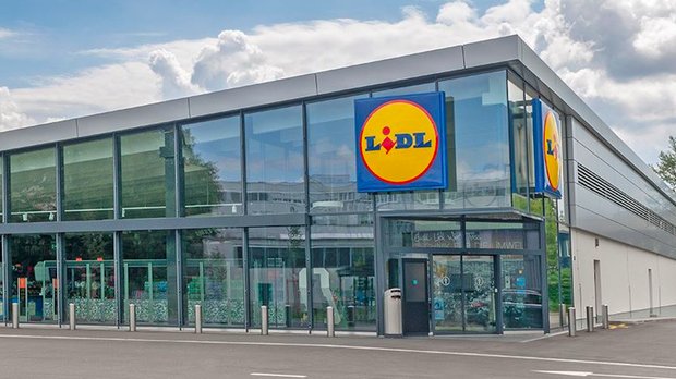 Die Konsumenten an der Nase herumgeführt, kritisieren die Kläger den deutschen Discounter... (Bild: Screenshot Facebook)