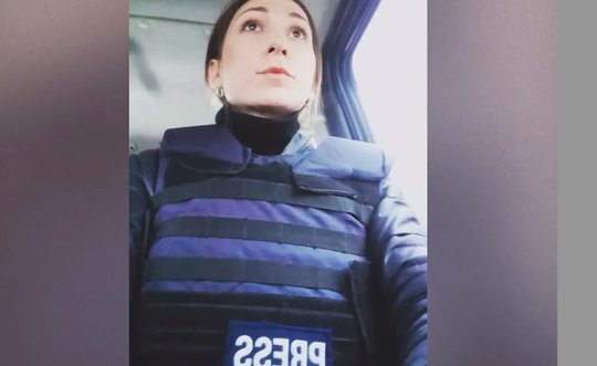 Die ukrainische Journalistin Wiktorija Roschtschyna wurde in russischer Haft grausam gefoltert... (Bild: zVg)