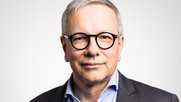 «Oft schauten wir neidisch auf ‚die Berner‘. Mit der Übernahme des Senders durch Grossverlage, zunächst Tamedia, später CH Media, begann es dann zu bröckeln», erinnert sich André Moesch.