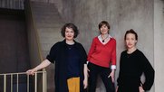 Emilie Bujès, Künstlerische Leiterin von Visions du Réel; Sophie Bourdon, designierte Head of Industry; Martine Chalverat, Administrative und Operationelle Leiterin (v.l.)...            (Bild: zVg)