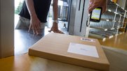 Die Strafanzeigen wurden eingereicht, weil dei Anbieter es trotz Ermahnung unterlassen haben, die Vergleichspreise korrekt anzugeben... (Bild: Post)
