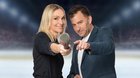 Not only English: das Moderations-Duo Annette Fetscherin und Sascha Ruefer...   (Bild: SRF/zVg)