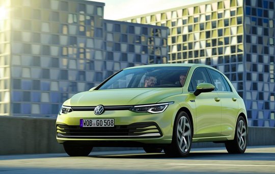Auto-Werbung ging im März massiv zurück; am stärksten leidet der Bereich Veranstaltungen mit einem Minus von 59 Prozent...
