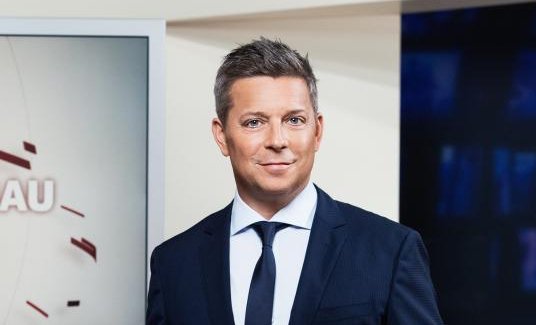 Claudio Spescha stösst im September neu zum Moderations-Team der Nachrichtensendung