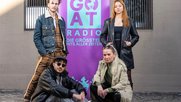 Moderieren: Moe Morgenstern (stehend), Remo «Freezy» Hunziker, Andrea Häfeli, Zoé Zimmermann (stehend)…. (Bild: zVg.)