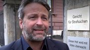 In jungen Jahren am Mikrofon von Radio Basilisk: Heute ist der engagierte Anwalt Jascha Schneider-Marfels im Verwaltungsrat des Basler Privatsenders...       (Bild © Balex AG)