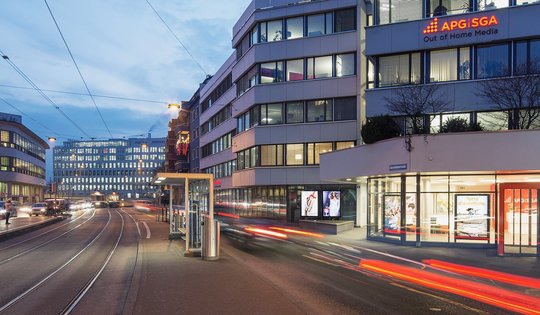 Nach der Pandemie: Detailhandel, Telekommunikation und der Bereich Kunst- und Kulturveranstaltungen warben stark, Autobranche leidet unter Lieferengpässen...