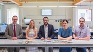 Daniel Bargetze, CEO der Vaduzer Medienhaus AG mit der neuen Chefredaktion: Dorothea Alber, Patrik Schädler, Valeska Blank und Piero Sprenger (v.l) (Bild © Daniel Schwendener)