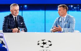Fussball total - bis zum blau werden (© SRF)