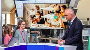 Gesundheitsminister Alain Berset erklärt sich: Auch die elfjährige Marah hatte da mal eine Frage zur Corona-Politik. (Bild zVg)