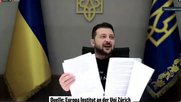 Präsident Wolodimir Selenski zeigt die Fragen, die ihn  vor seiner Rede aus Zürich erreicht haben...            (Screenshot Livestream)