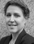 Nadine-Hess-Leitung-Direktion-Marketing-Kommunikation-Klein-Report