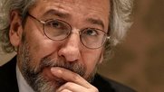 Dündar: Interpol-Fahndungsaufruf beantragt