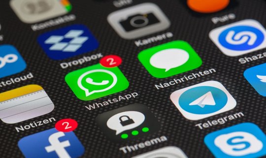 Dieser ungewöhnlich schnelle Anstieg der Zahlen lässt sich auf die neuen AGB-Änderungen von WhatsApp zurückführen...