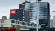 Von Verhandeln auf Augenhöhe keine Spur: Aufgrund der Marktmacht der SRG steckten die privaten Anbieter in der Rolle der Bittsteller, findet die Fernmeldekommission des Ständerats... (Bild: Wikipedia)