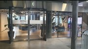 Auf dem Podest zuoberst: Mediaagentur Dentsu Switzerland, die im Puls 5 an der Giessereistrasse 18 in Zürich zu Hause ist... (Bild Dentsu)