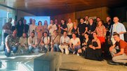 Gruppenbild der Gewinnerinnen und Gewinner beim ADC-Würfelspiel...         (Bild: zVg)