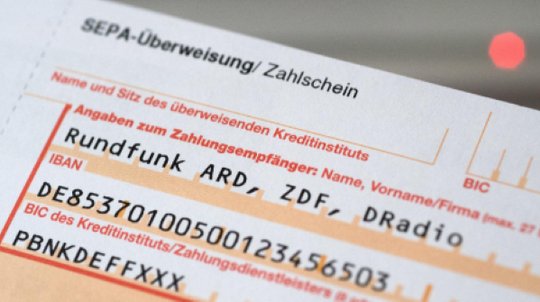 Geleakte Unterlagen deuten auf eine massive Erhöhung der Rundfunkgebühren hin...        (Bild: Deutschlandfunk)