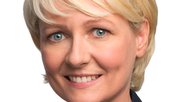 «Wir müssen eine digitale Infrastruktur schaffen, so wie unsere Vorfahren grosse Strassenverkehrs- und Eisenbahninfrastrukturen geschaffen haben», begründet Isabelle Moret ihre Inititiative...     (Bild © parlament.ch)