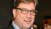Mitinitiant Gilbert Bühler für Holding-Klausel